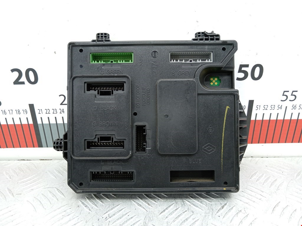 Блок комфорта RENAULT Megane III 2009-2016