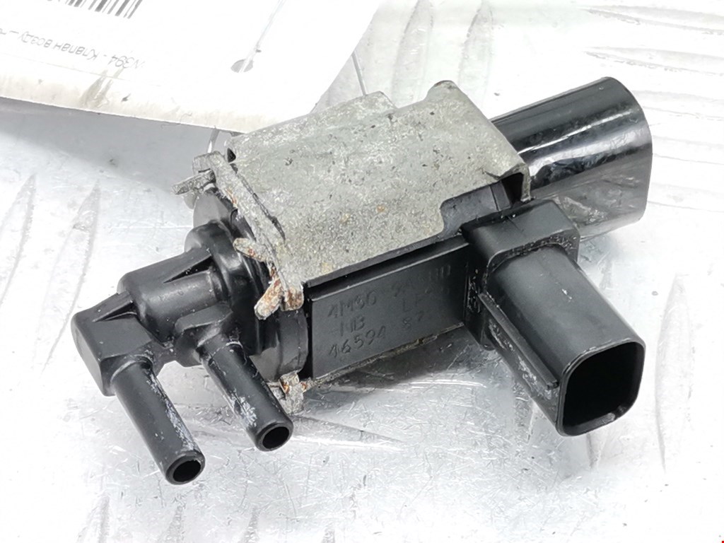 Клапан воздушного фильтра Ford Focus 2 (2004-2011)