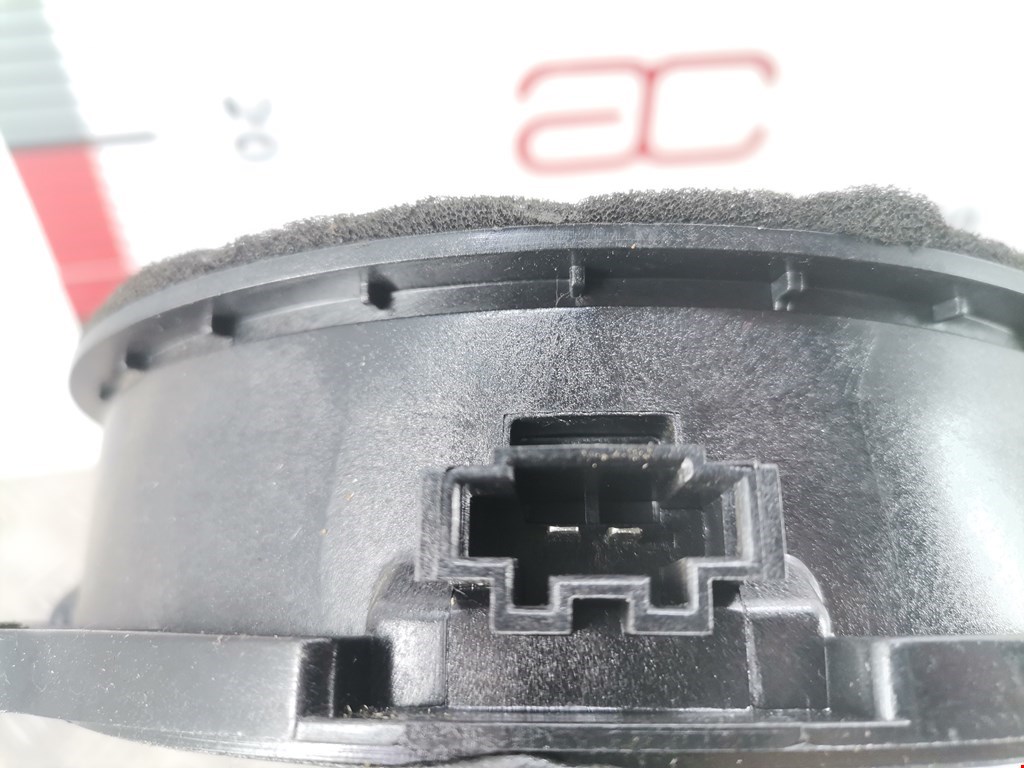 Динамик LAND ROVER Discovery III 2005-2009