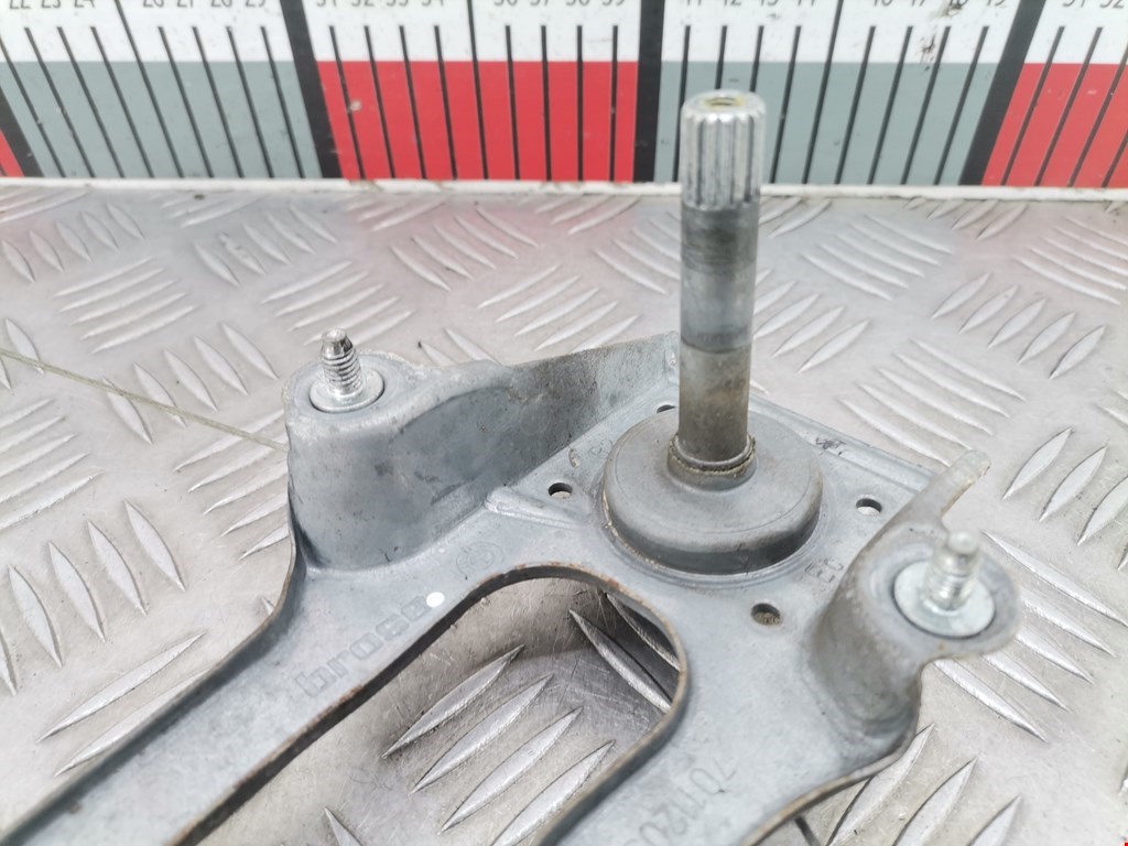 Стеклоподъемник задний левый BMW 3er E46 1998-2006