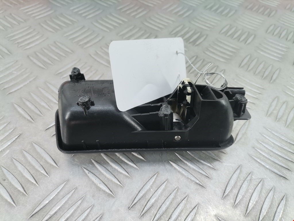 Ручка дверная задняя внутренняя левая VOLKSWAGEN Touran 2003-2010