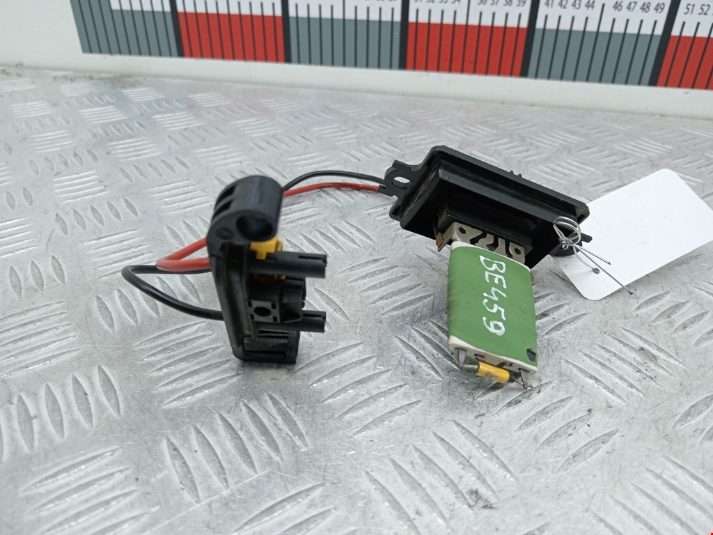 Резистор отопителя (сопротивление печки) RENAULT Megane II 2002-2009