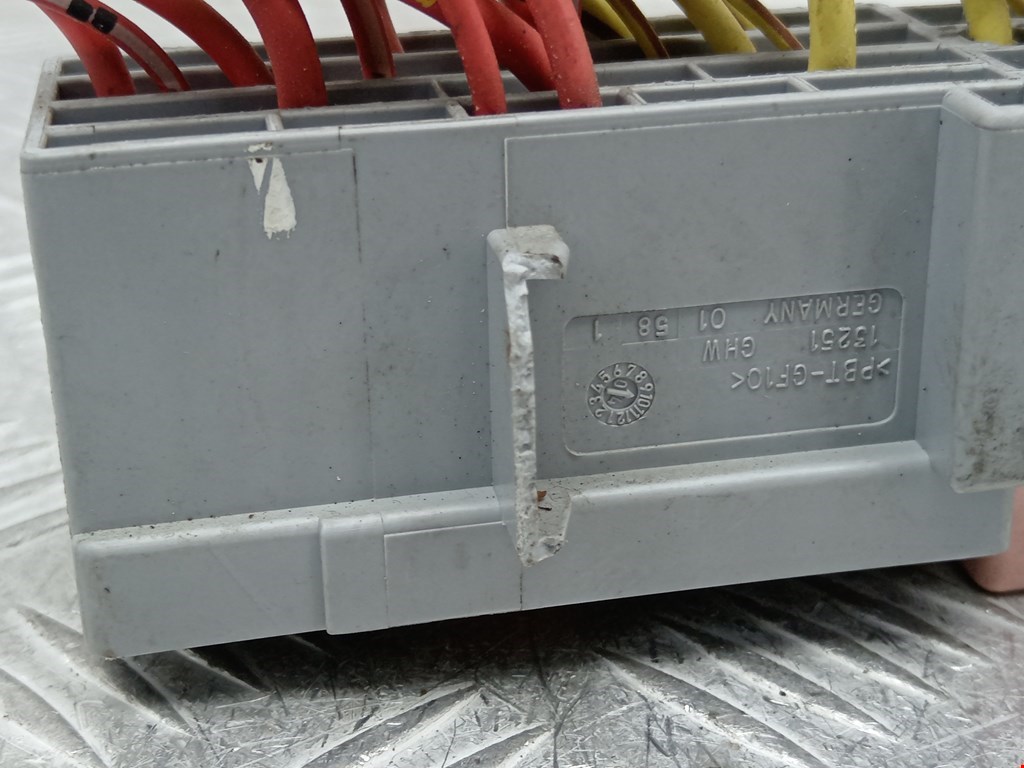 Датчик уровня в бачок омывателя RENAULT Megane II 2002-2009