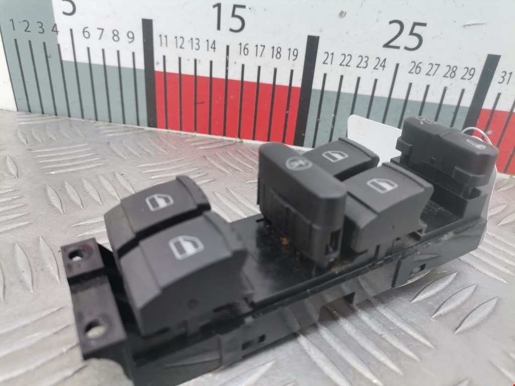 Блок управления стеклоподъемниками VOLKSWAGEN Bora 1998-2005