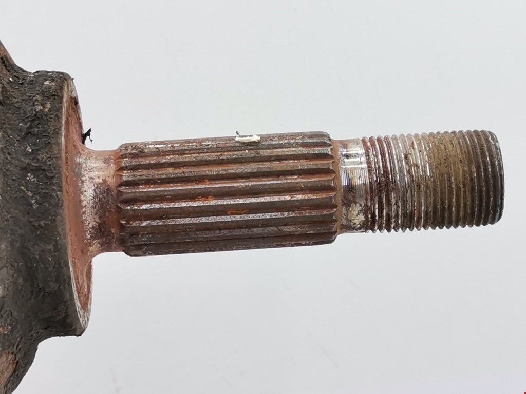 Полуось (привод, приводной вал) передняя правая RENAULT Kangoo 1997-2008