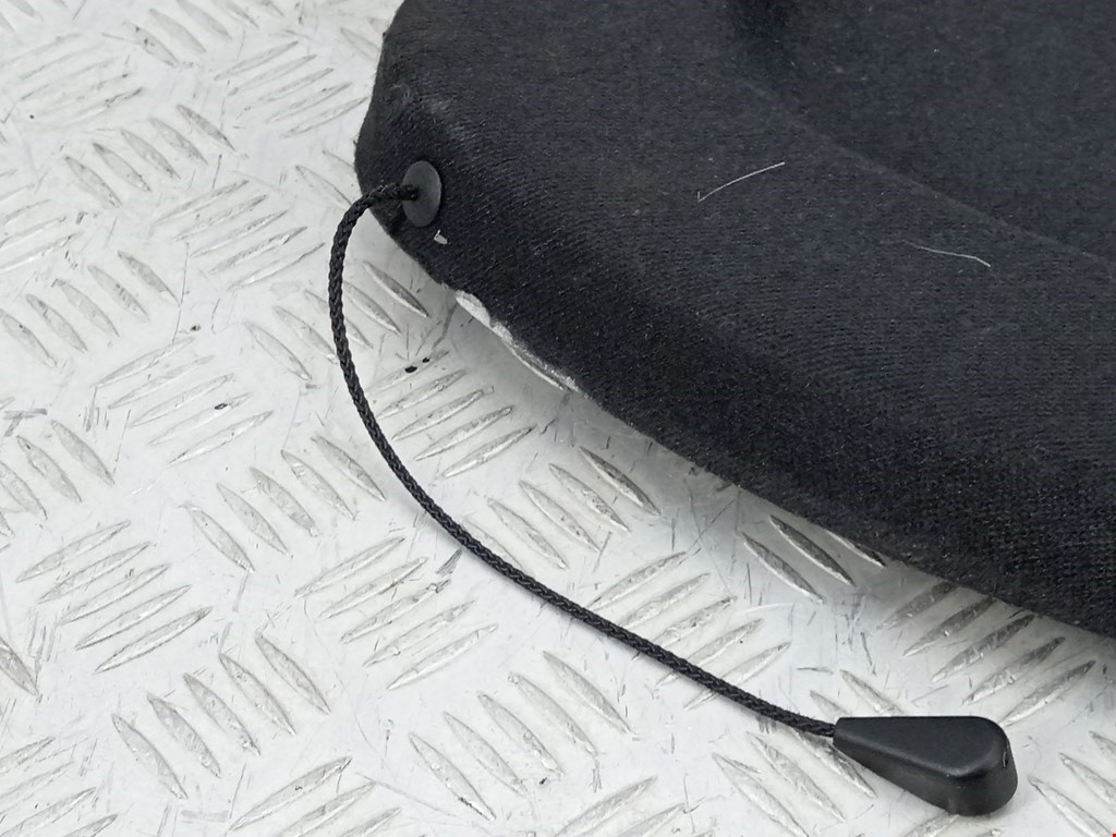 Шторка багажника (полка) RENAULT Megane III 2009-2016