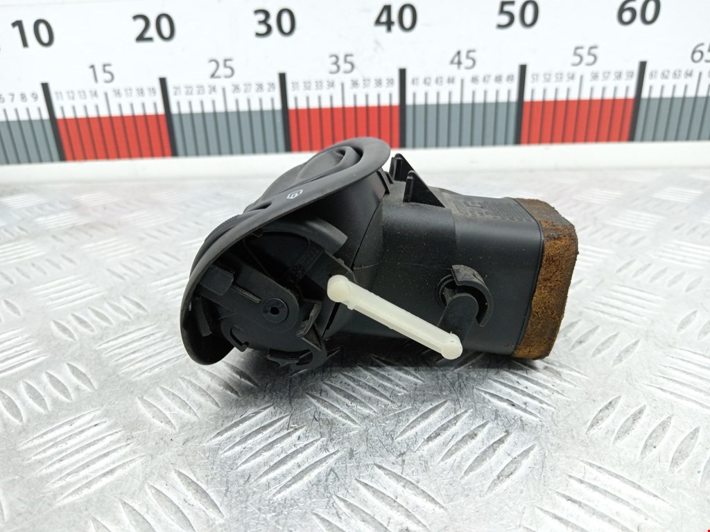 Дефлектор воздушный PEUGEOT 206 1998-2012