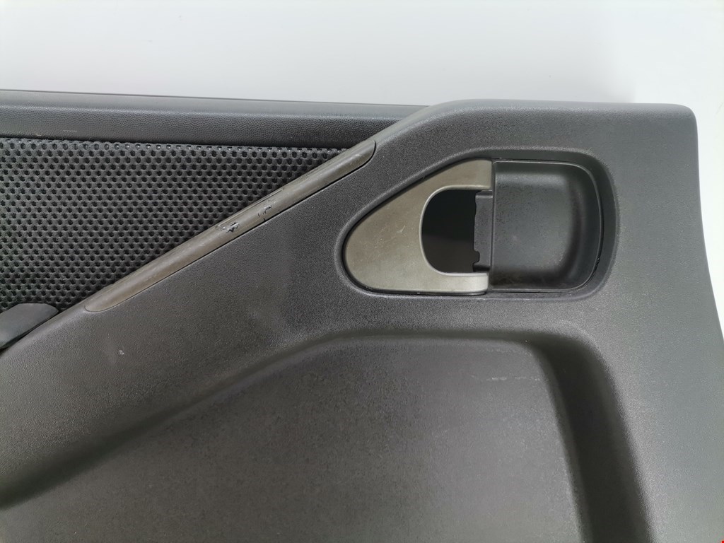 Обшивка двери передняя левая NISSAN Navara III D40 2005-2015