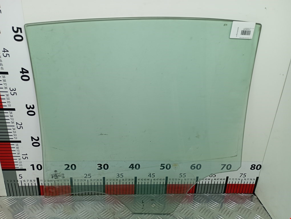 Стекло двери заднее правое BMW 7er 7 серия E65/E66 2001-2008