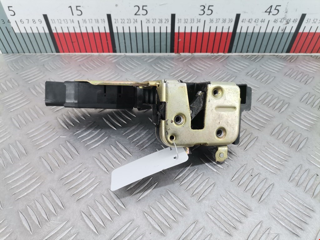 Замок двери передней правой MITSUBISHI Space Star 1999-2006