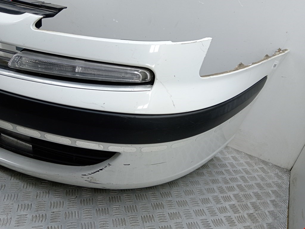 Бампер передний PEUGEOT 807 2002-2014