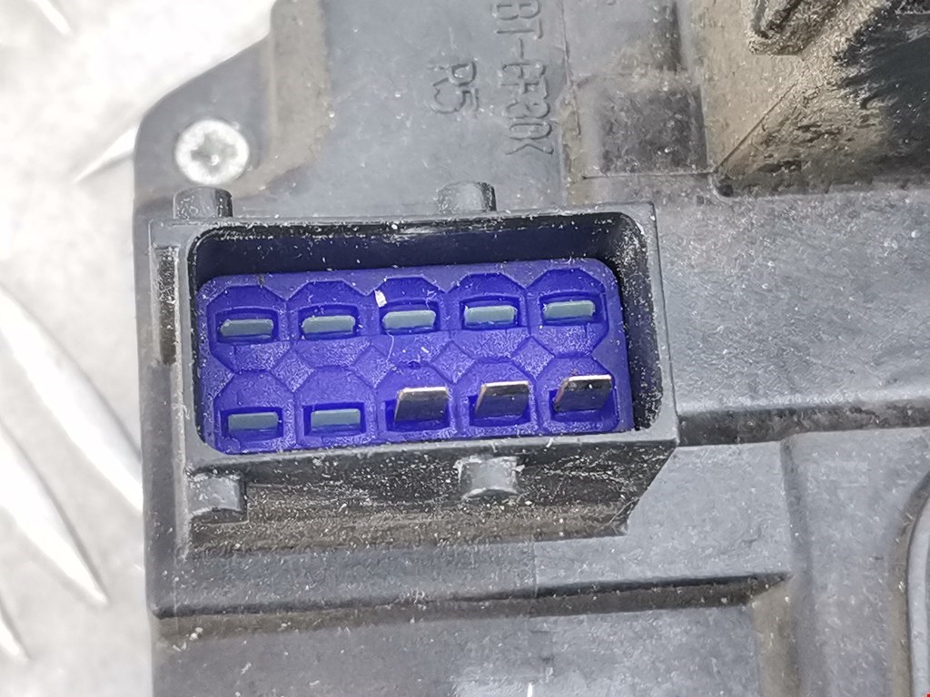 Замок двери передней правой OPEL Astra G 1998-2005