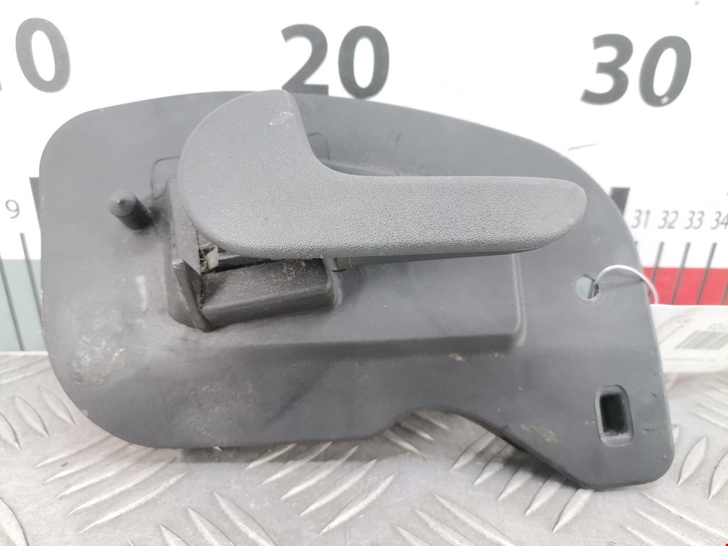 Ручка дверная передняя внутренняя левая OPEL Corsa C 2000-2006