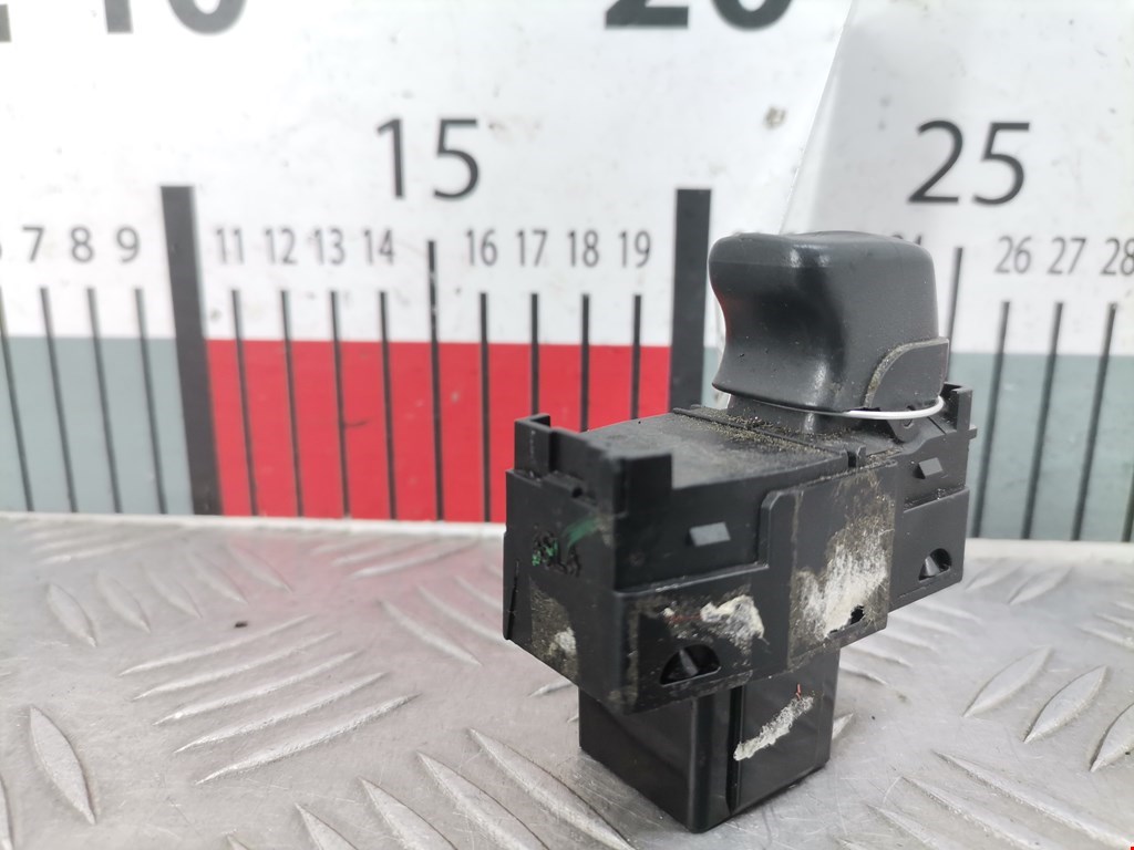 Кнопка стеклоподъемника VOLVO XC90 2002-2014