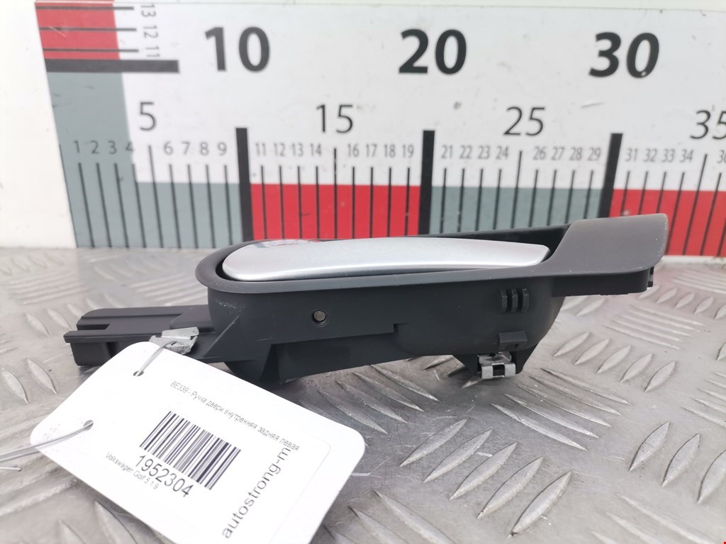 Ручка дверная задняя внутренняя левая VOLKSWAGEN Golf V 2003-2009