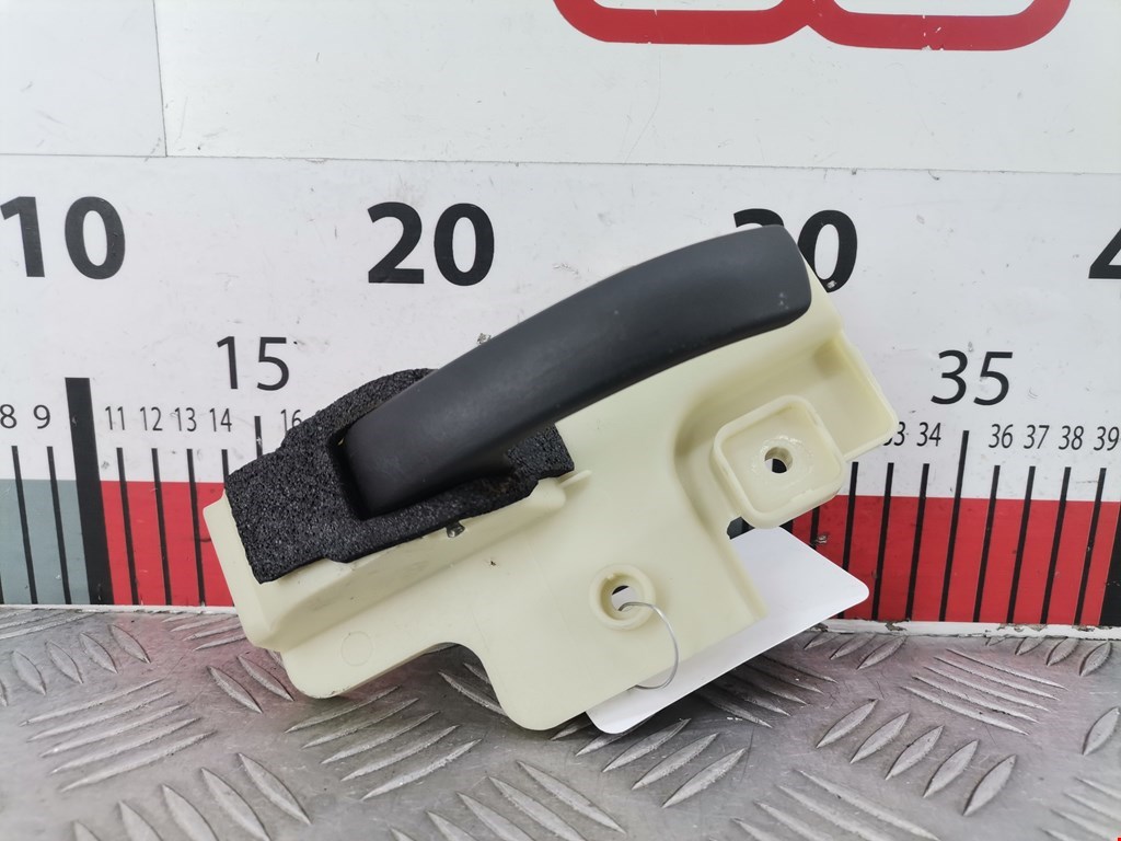 Ручка дверная задняя внутренняя левая JEEP Patriot 2007-2017