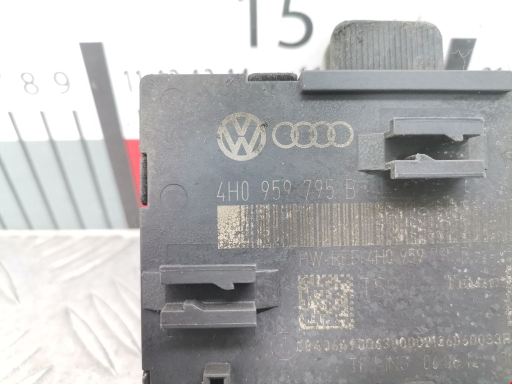 Блок комфорта VOLKSWAGEN Touareg 2010-2018