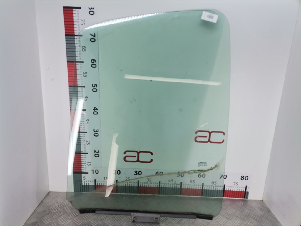 Стекло двери переднее левое OPEL Movano A 1998-2010