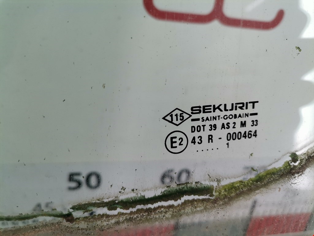 Стекло двери переднее левое OPEL Movano A 1998-2010