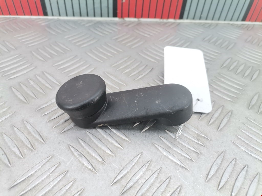 Ручка стеклоподъемника OPEL Astra J 2009-2017