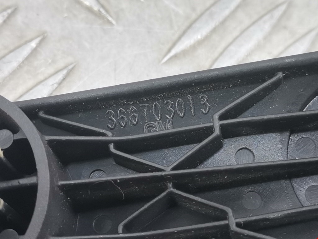 Ручка стеклоподъемника OPEL Astra J 2009-2017