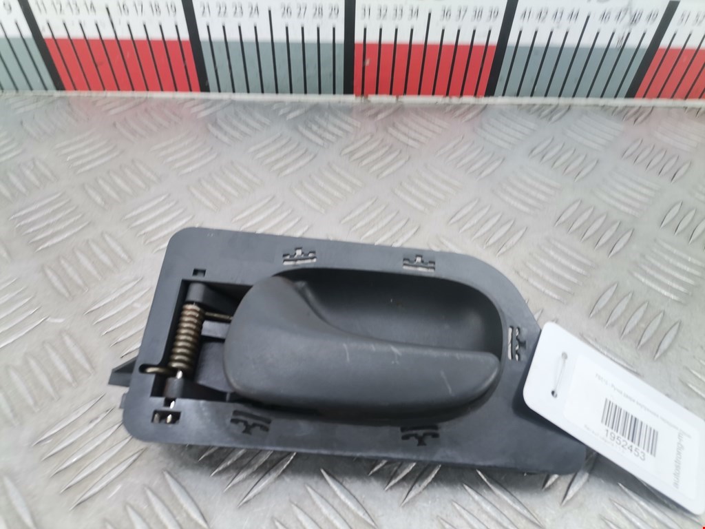 Ручка дверная передняя внутренняя левая RENAULT Laguna 1993-2000