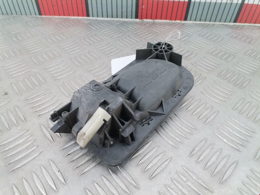 Ручка дверная передняя внутренняя левая RENAULT Laguna 1993-2000