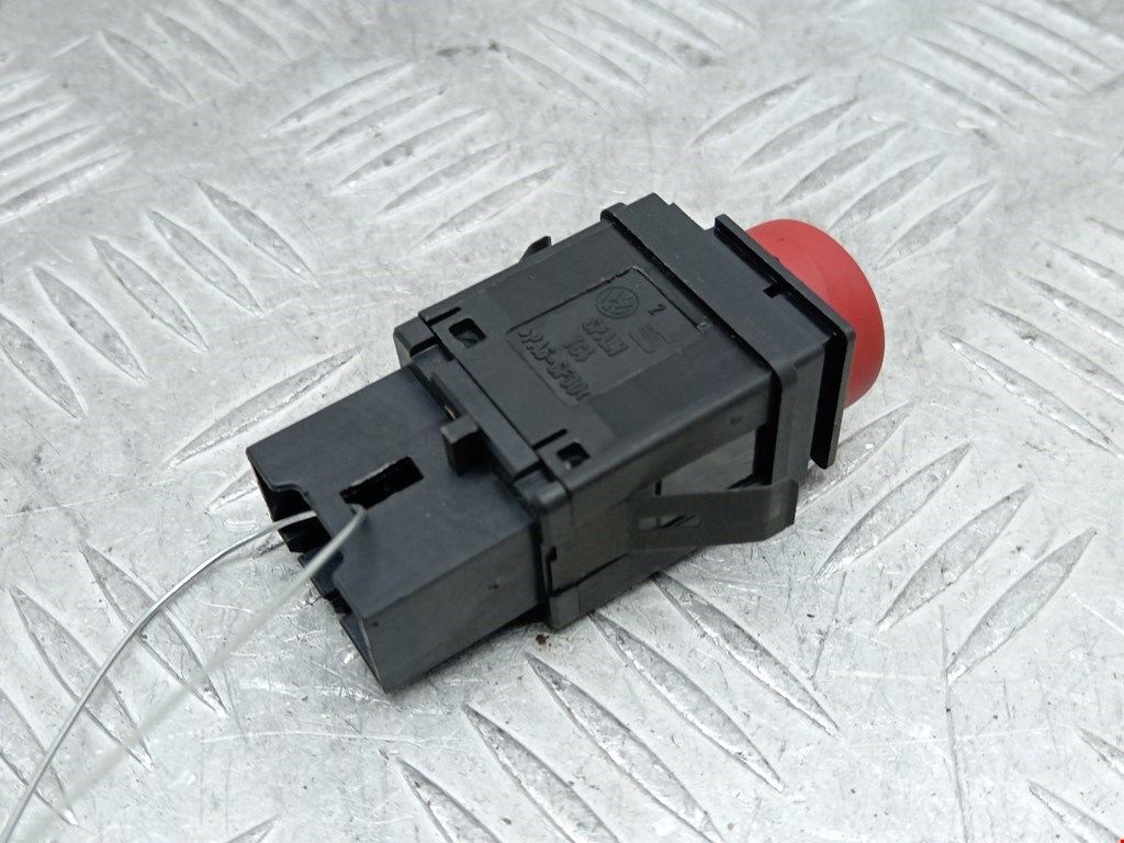 Кнопка аварийной сигнализации (аварийки) SEAT Ibiza 2002-2008