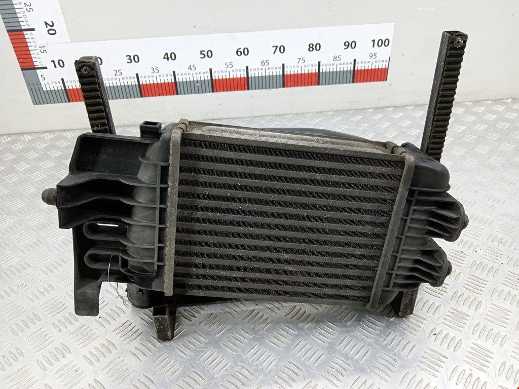 Интеркулер (радиатор интеркулера) TOYOTA Yaris II XP50 2005-2011