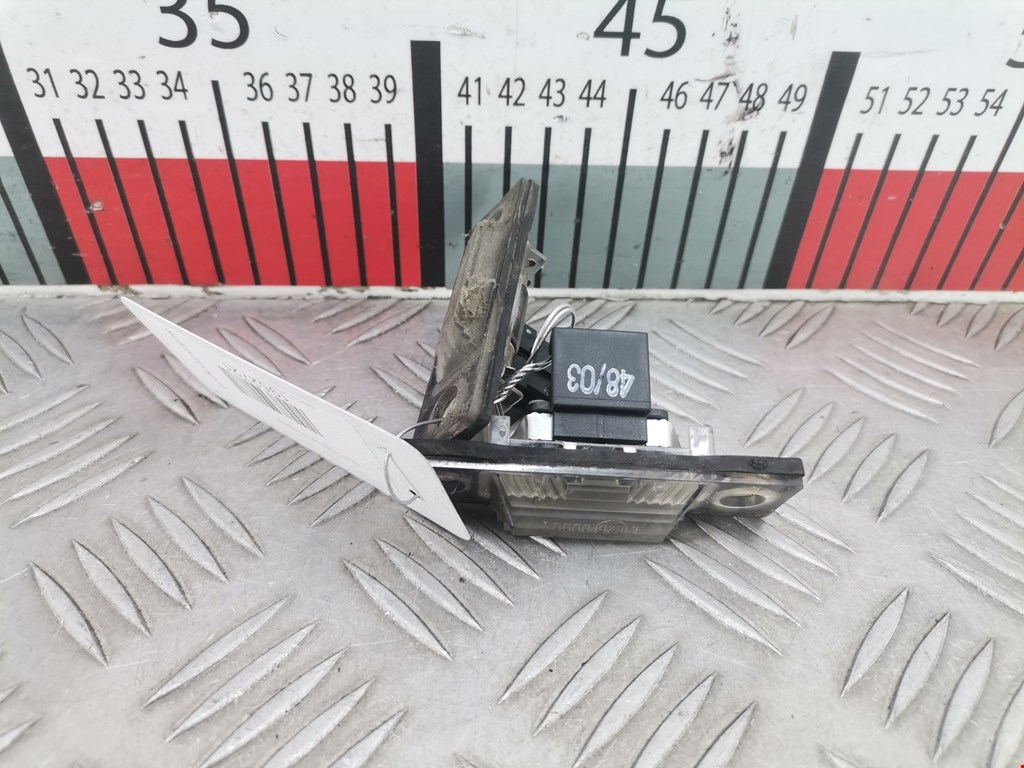 Фонарь подсветки номера SEAT Alhambra 1996-2010