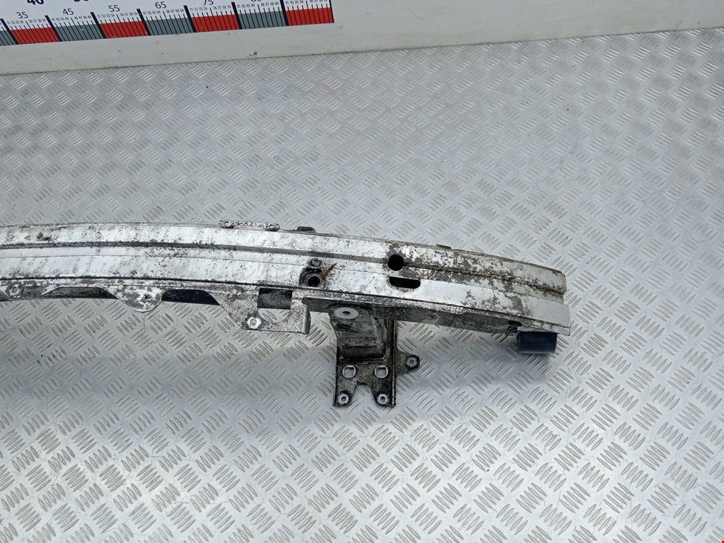 Усилитель переднего бампера (передний) BMW 7er 7 серия E65/E66 2001-2008