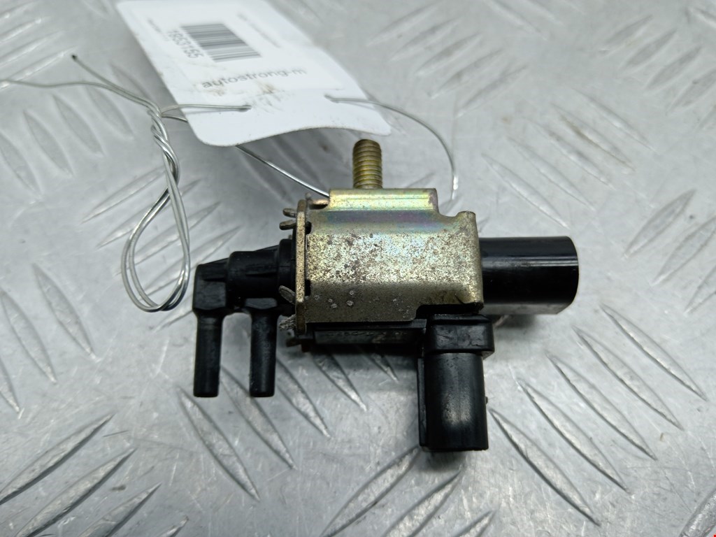 Клапан воздушного фильтра Ford C-MAX 1 (2003-2010)