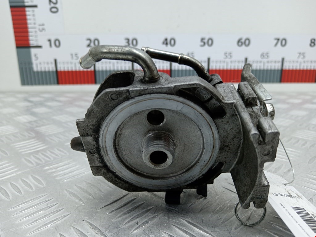 Кронштейн топливного фильтра TOYOTA Yaris II XP50 2005-2011