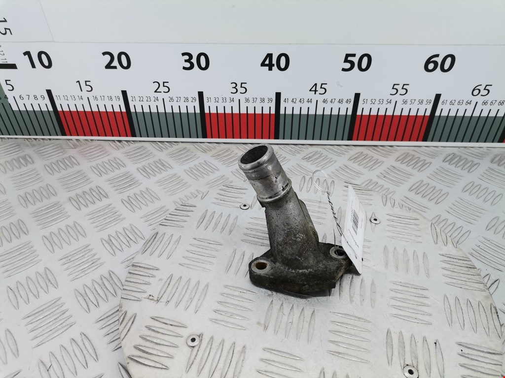 Тройник системы охлаждения MAZDA 323 BA 1994-1998