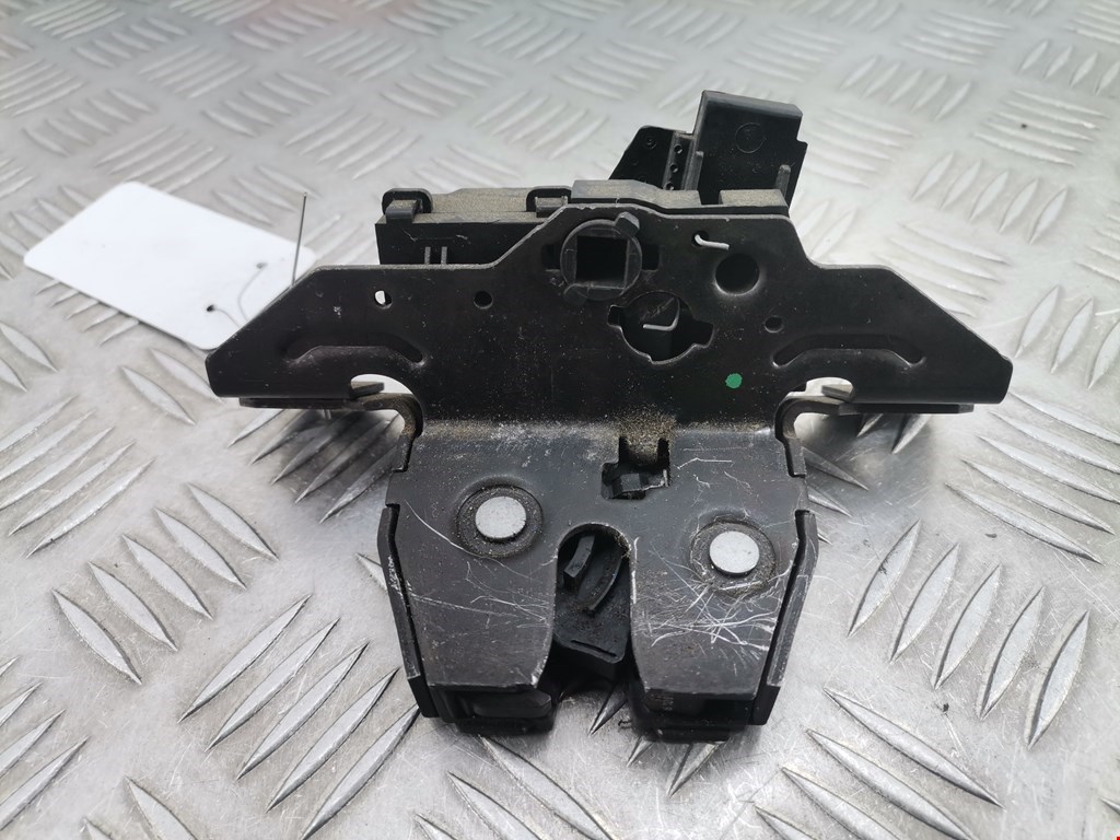 Замок крышки багажника Chevrolet Orlando (2010-2023)