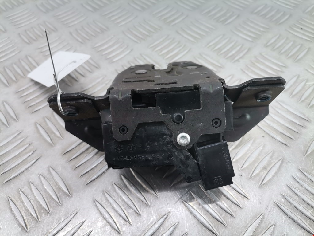 Замок багажника (крышки двери) CHEVROLET Orlando 2011-2015