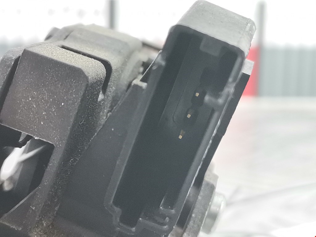 Замок багажника (крышки двери) CHEVROLET Orlando 2011-2015