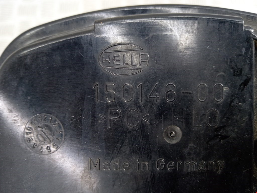 Фара правая VOLKSWAGEN Golf IV 1997-2003