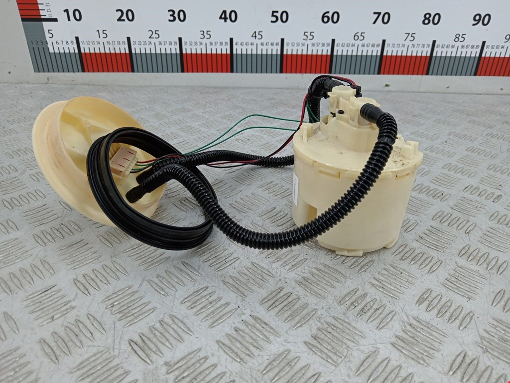 Насос топливный (электрический) FORD Focus I 1998-2005