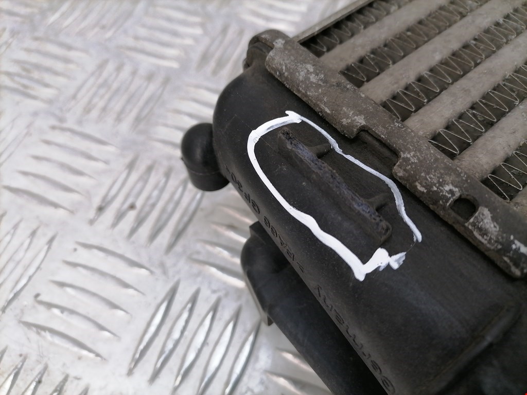 Интеркулер (радиатор интеркулера) AUDI A6 C5 1997-2004