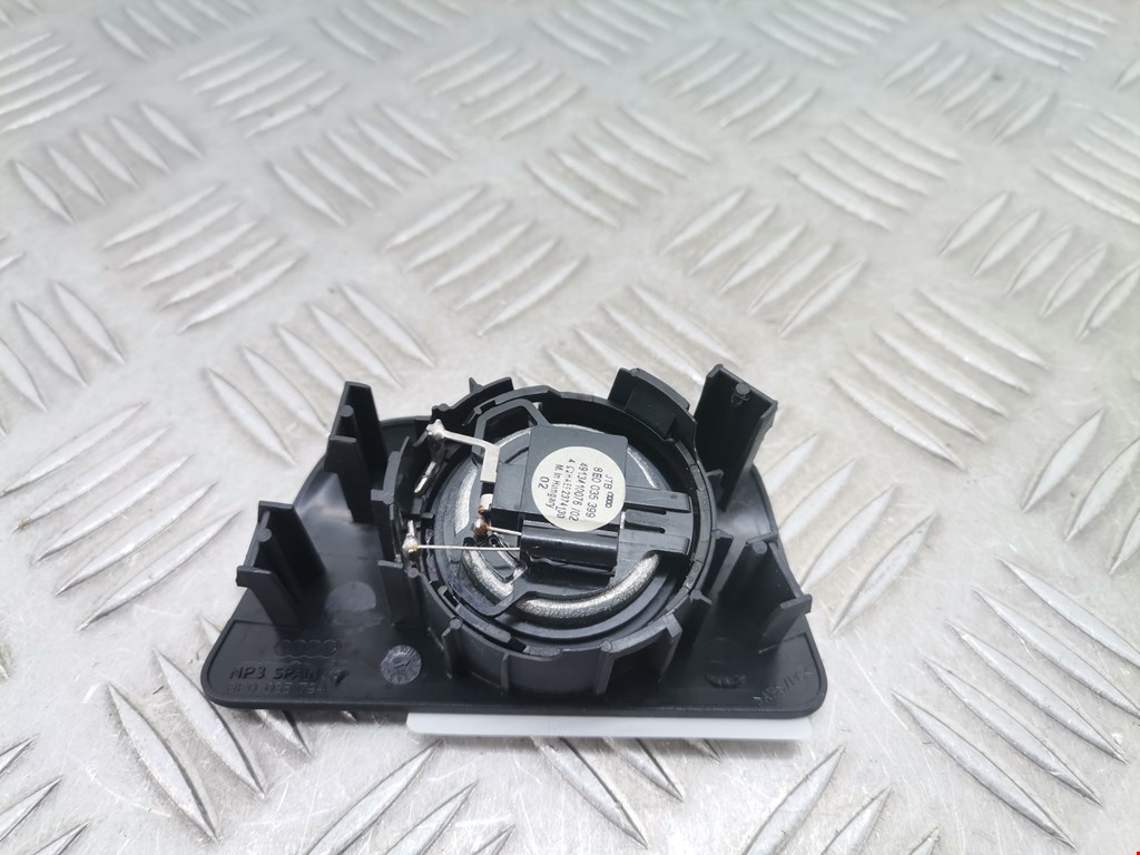 Динамик AUDI A4 B6 2001-2005