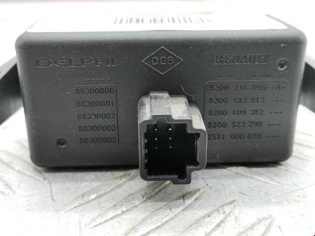 Кнопка аварийной сигнализации (аварийки) RENAULT Clio 2005-2012