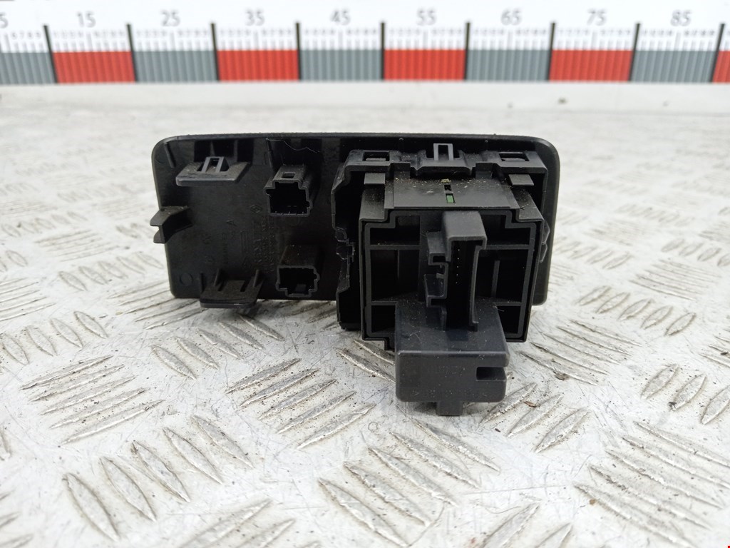 Кнопка корректора фар RENAULT Megane III 2009-2016