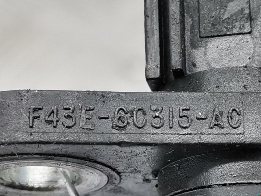 Датчик положения коленвала FORD Mondeo II 1996-2000