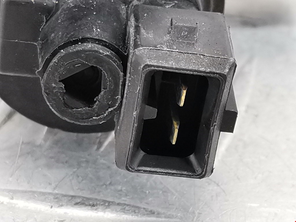 Клапан вентиляции топливного бака OPEL Astra H/Family 2004-2015