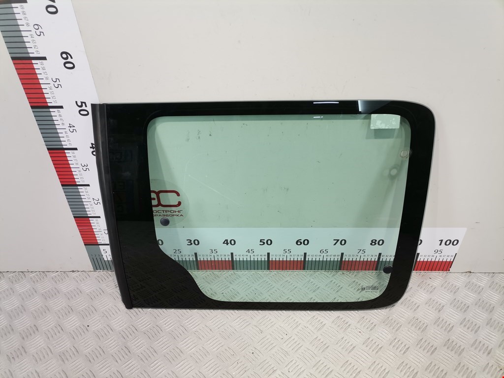 Стекло двери заднее правое CITROEN Berlingo 1996-2012