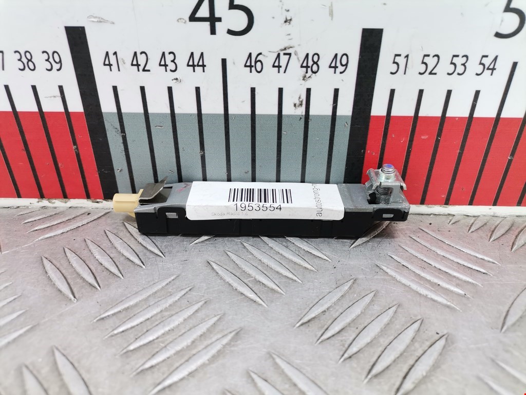 Усилитель антенны SKODA Rapid 2012-2020