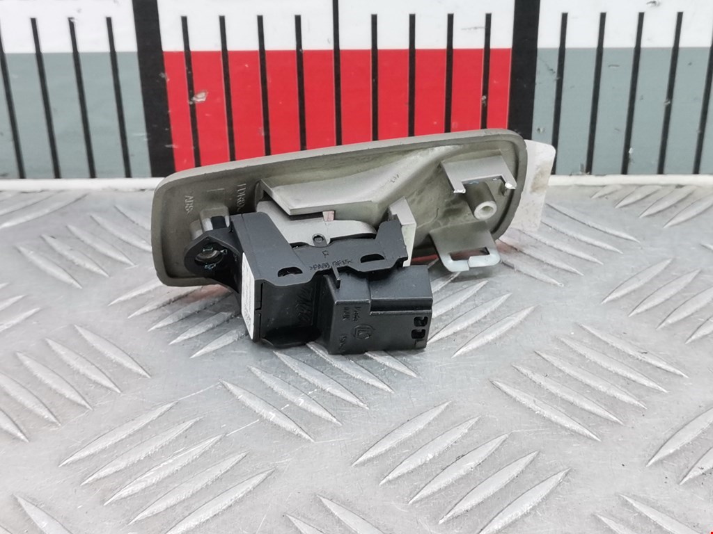 Кнопка стеклоподъемника JAGUAR XF X250 2007-2015