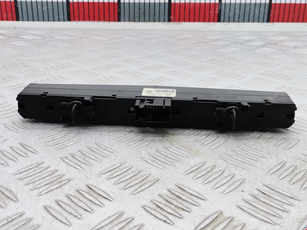 Кнопка аварийной сигнализации (аварийки) OPEL Astra H/Family 2004-2015