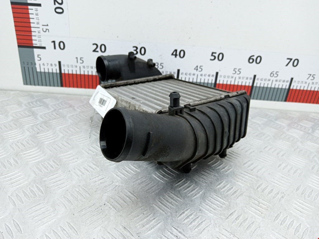 Интеркулер (радиатор интеркулера) AUDI A4 B5 1995-2001